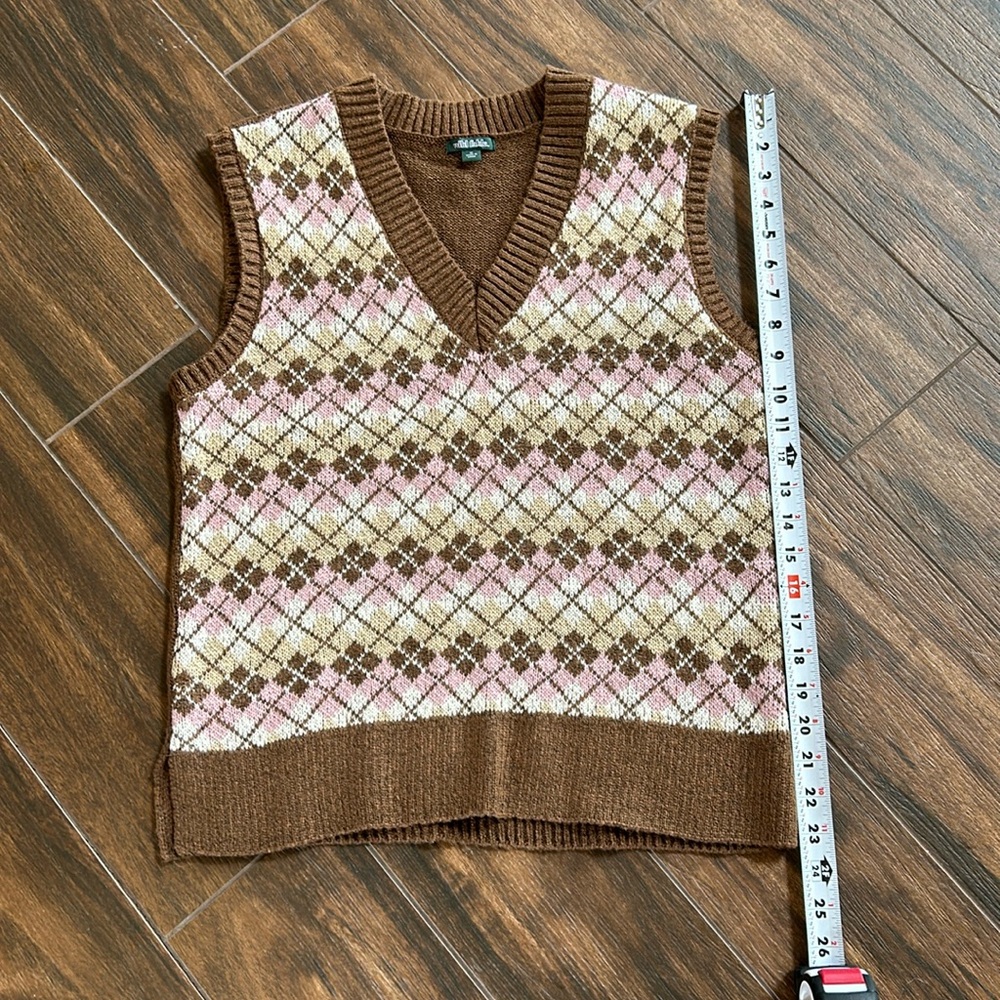 EUC Wild Fable Argyle Sweater vest